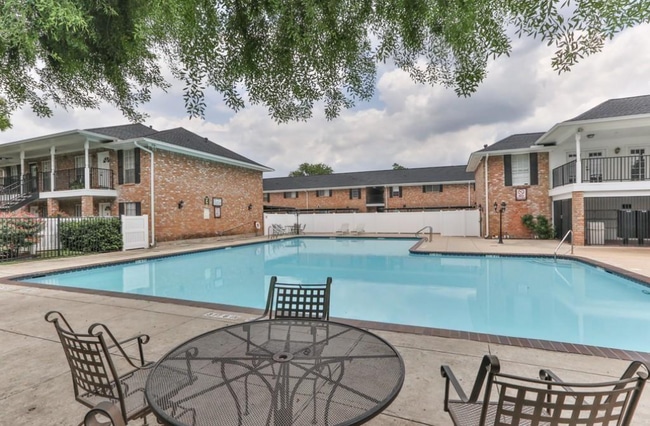 Photo - 14333 Memorial Dr Unit 39