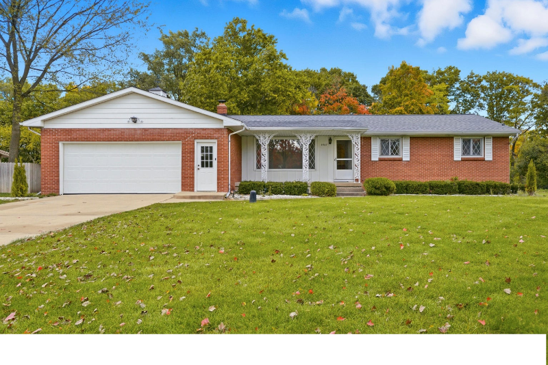 Photo - 3547 Lake Dr SE