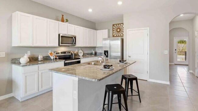 Photo - Modern 3 Bedroom Townhome for Lease in Wesley Chapel