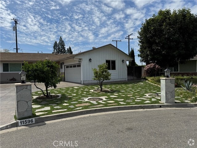 Building Photo - 11596 Bart Dr Rental