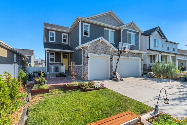 Photo - Upscale Home Available in Herriman