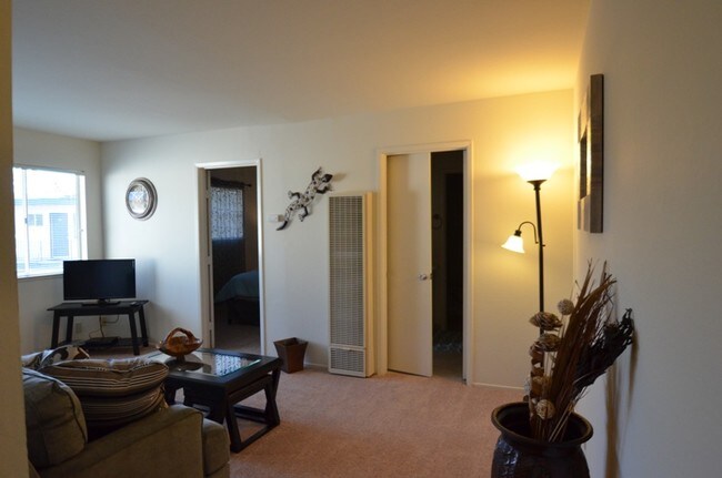 Photo - The Huntington Apartments