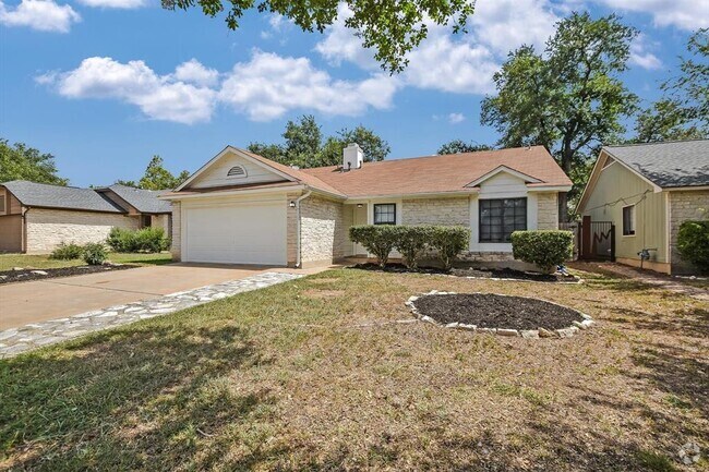 Building Photo - 1305 Elm Forest Dr Rental