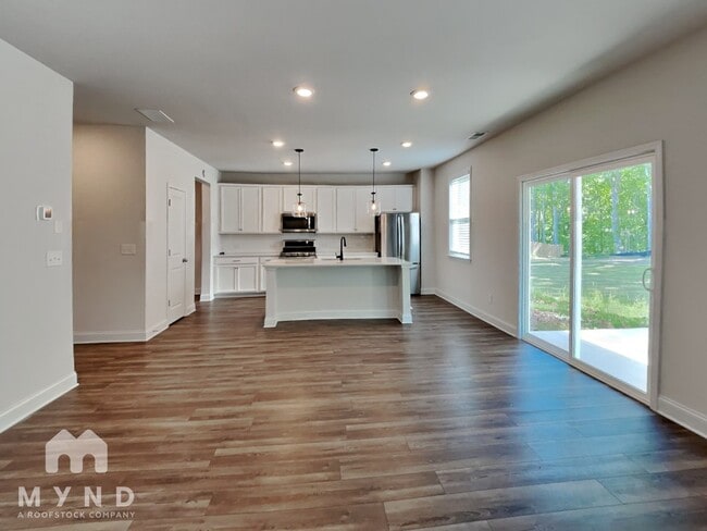 Photo - 107 Dew Drop Pointe