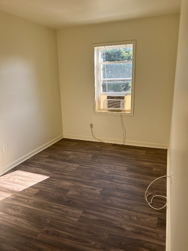 Photo - 707 Harding St