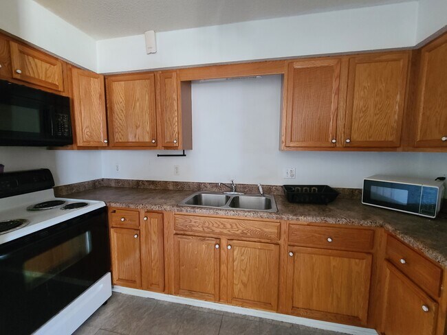 Photo - 3541 Kings Dr