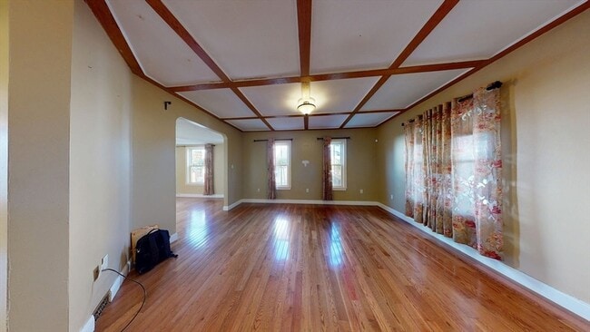 101 Magoun Ave