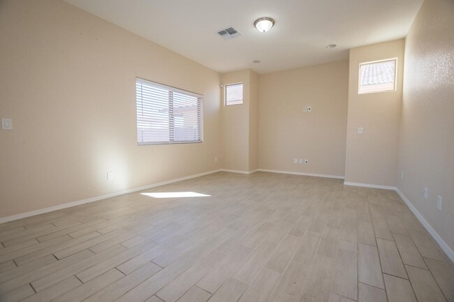 Photo - Stunning 2-Story Home in the Holiday Community!