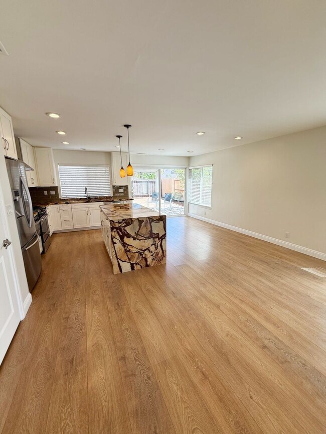 Photo - Beautifully Upgraded 4 Bed/2 Bath Single-L...