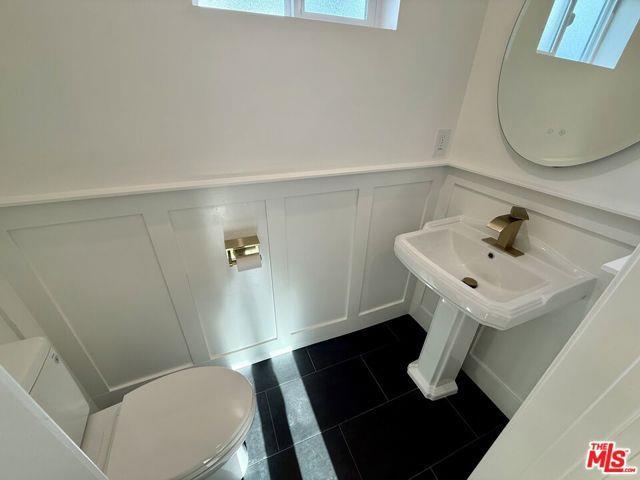 Photo - 2744 Veteran Ave