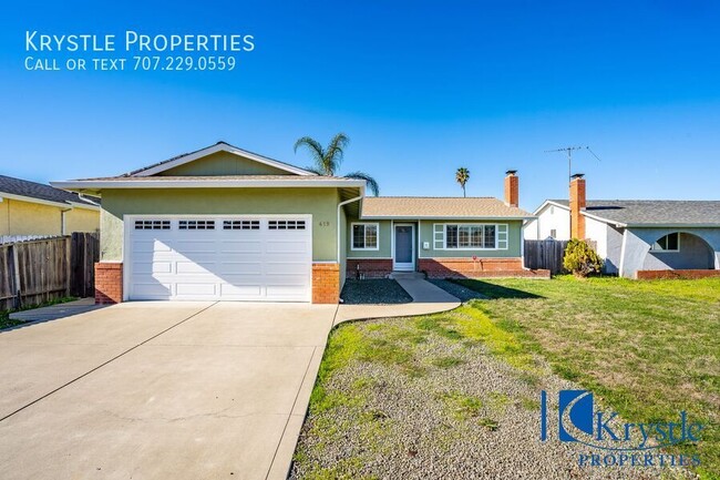 Gorgeous American Canyon Home w/Solar Pane... - Gorgeous American Canyon Home w/Solar Pane...