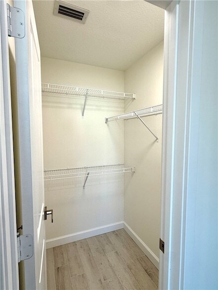 Photo - 1635 22nd Ave SW