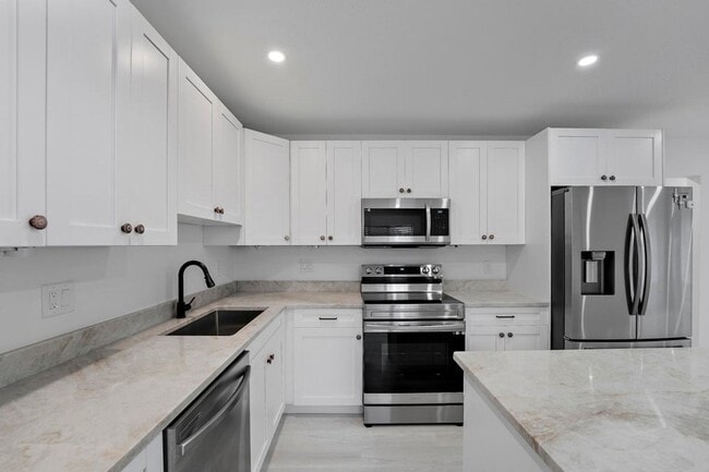 Building Photo - 1279 Beach Rd