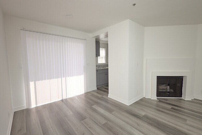 Photo - 1200 Mansfield N Ave Unit 316