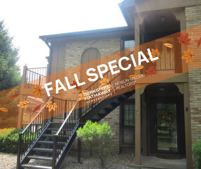 Building Photo - Secure This Upper-Level Condo at Village Q...