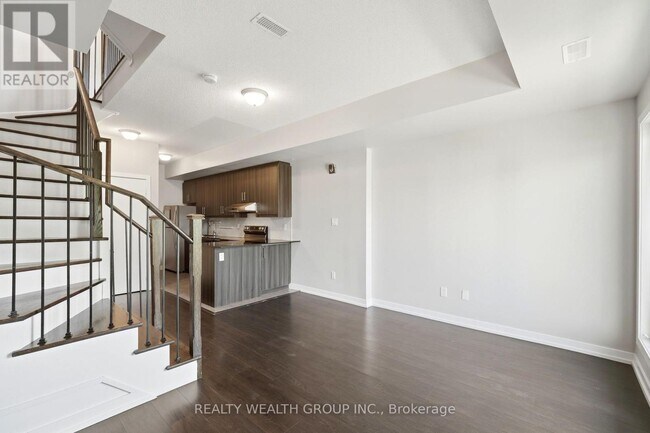 Photo - 2059 Weston Rd