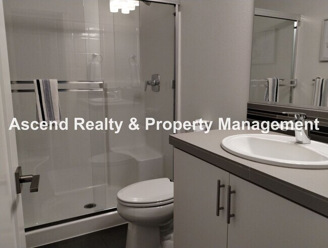 Photo - Like New 4 Bed Beauty Full Bed & Bath on Main Next to Commonwealth Lake & Minutes to Cedar Hills ...