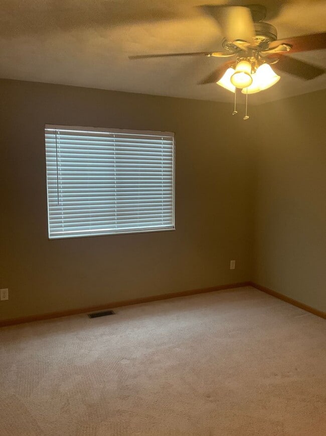 Photo - 131 Northtowne St