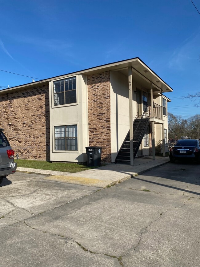 Building Photo - 6317 Quin Dr Unit B