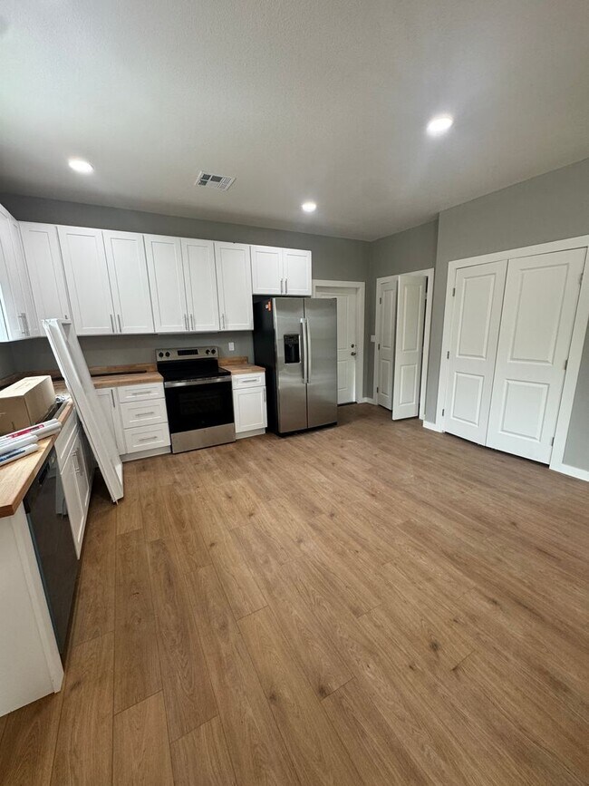 Photo - NOW AVAILABLE!- New Construction Rental in SW Ardmore!