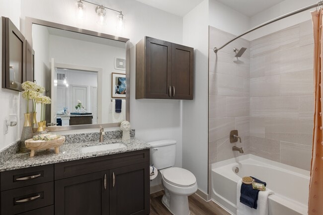 B2 - Guest Bathroom