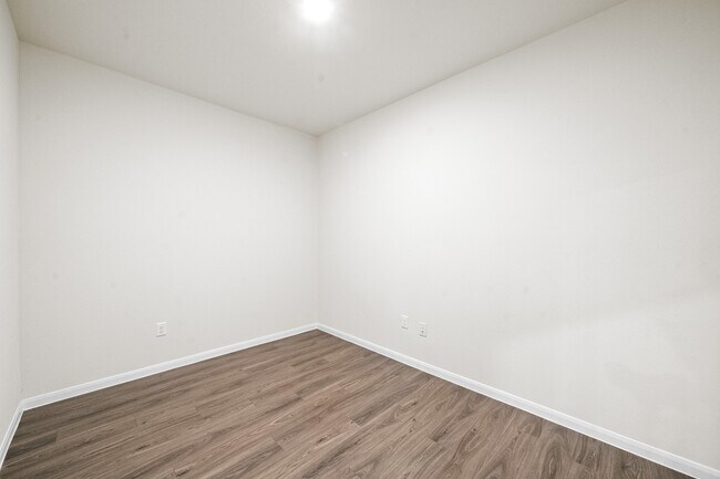 Photo - 6315 Kimball Mill Ln