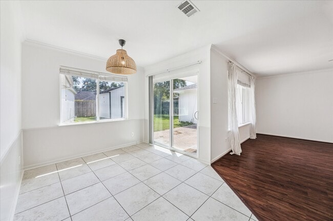 Photo - 2314 Eaglerock Dr