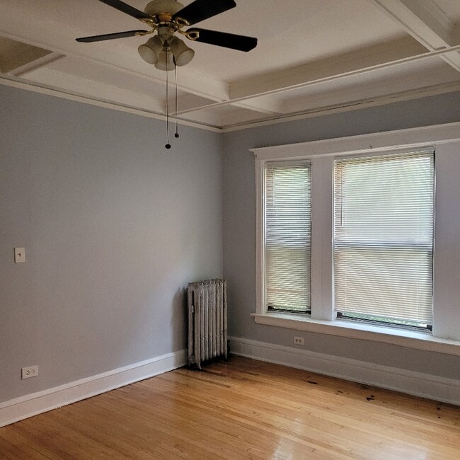 4317 S Michigan Ave Unit 3A