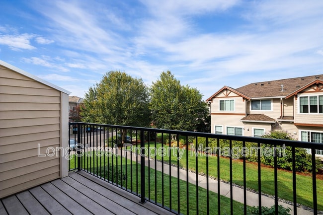 Photo - 720 NW 118th Ave