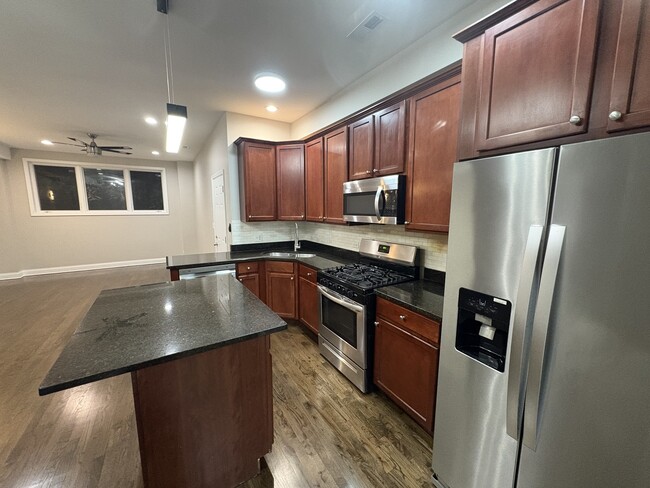 Photo - 4143 S Wabash Ave Unidad GS