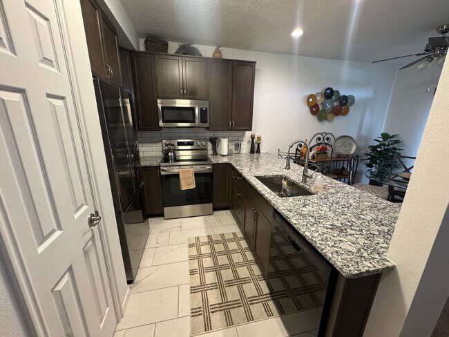 Photo - Beautiful Furnished 2 Bedroom Home on Golf Course!!