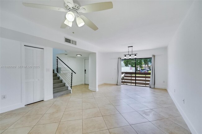 Building Photo - 8236 NW 8th St Unit 8236