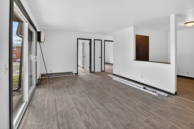 Building Photo - 3722 W Karstens Dr Unit 1