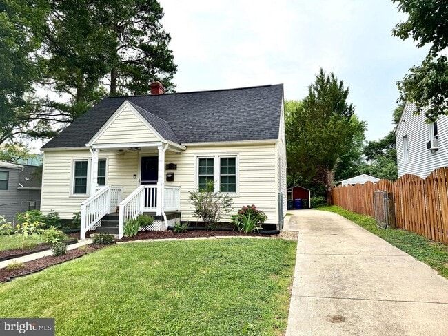 Photo - 3107 Memorial St