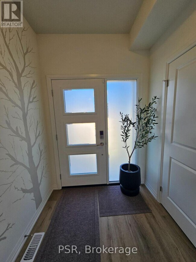 Photo - 82 Acacia Rd