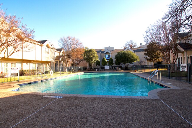 Beautiful Pool! - 5881 Preston View Blvd Condominio Unidad 222