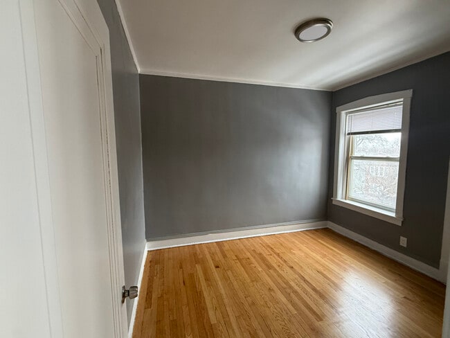 Photo - 5440 W Huron St Unit 3