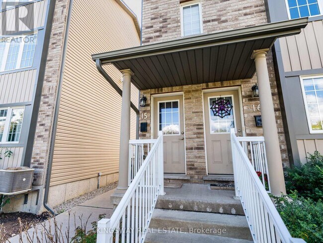 Photo - 275 Old Huron Rd
