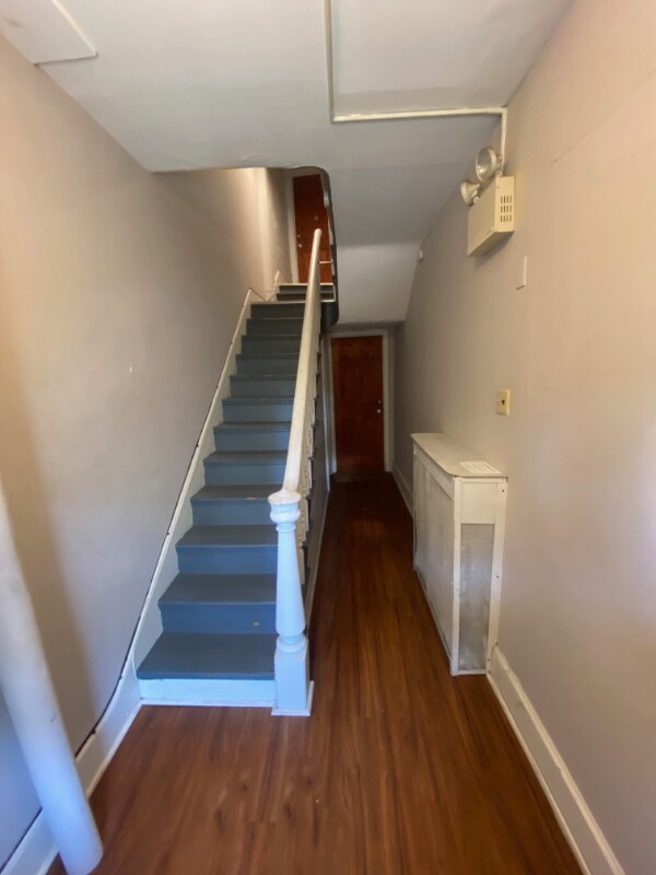 Photo - 423 E Main St Unidad Apt @