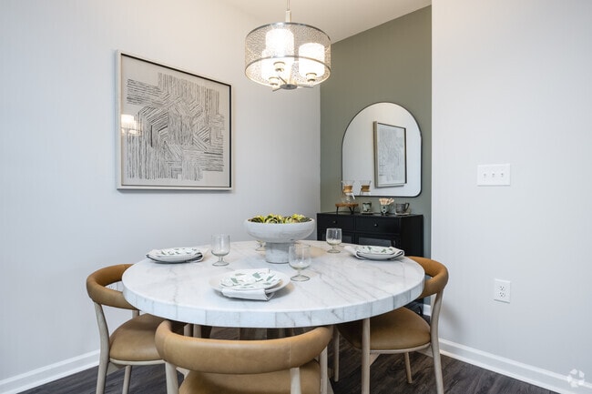 2BR, 2BA - 1,022SF - Dining Room - Northbrook Apartments