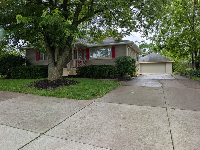 Photo - 454 Diley Rd