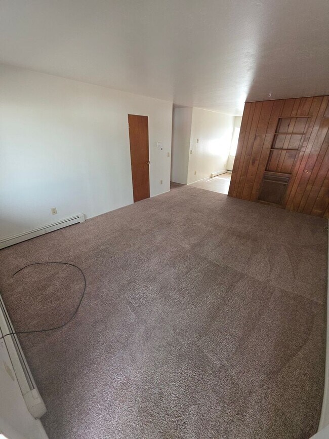 2854 Elm Cir Unit 7