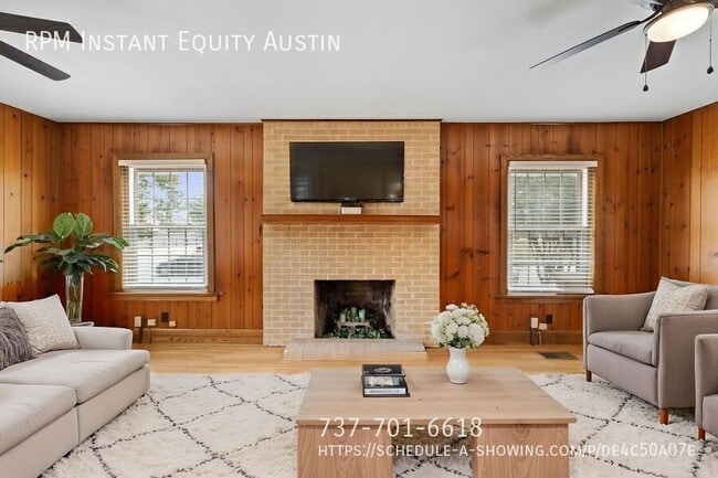 Photo - 1013 E 38th 1/2 St