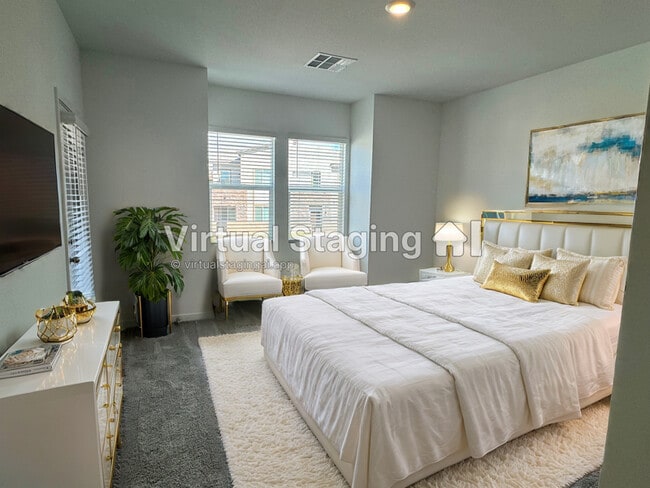 Photo - 2552 Venetia Pointe St