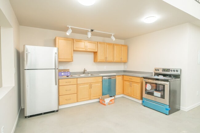 Photo - 1617 32nd St Unidad E