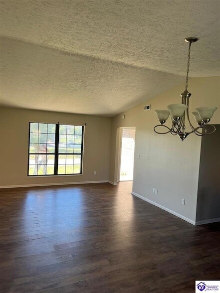 Photo - 1014A Windview Pl