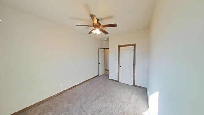 Photo - 222 Northwest Granite Avenue