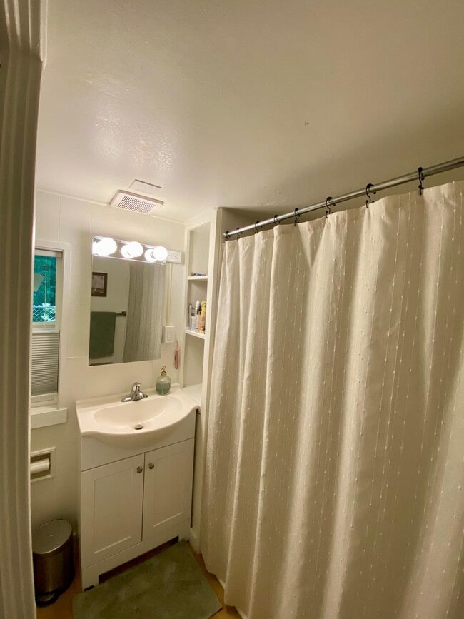 Photo - 7277 SW Canyon Ln