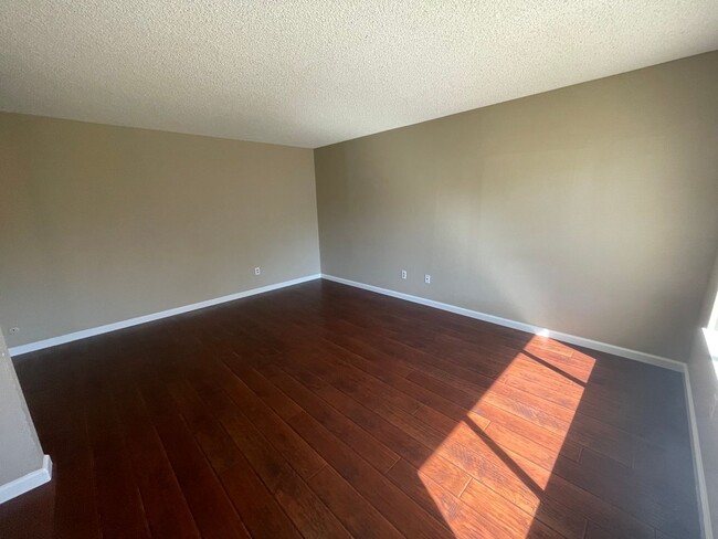 Photo - Single story located in East Modesto neighborhood!