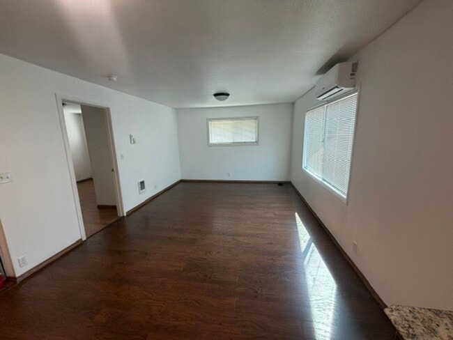 Photo - 2810 Zenkner Valley Rd